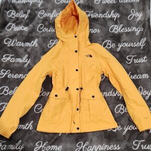 The North Face Yellow Jacket with Hood and Waist Definition Like NEW!